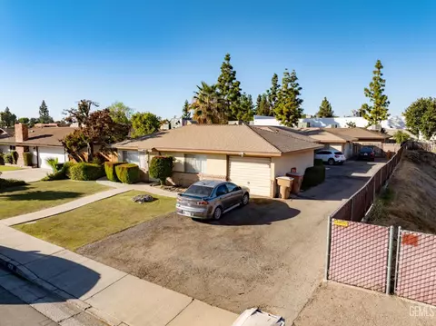 4816 Summertree Ln, Bakersfield, CA 93309 photo 8