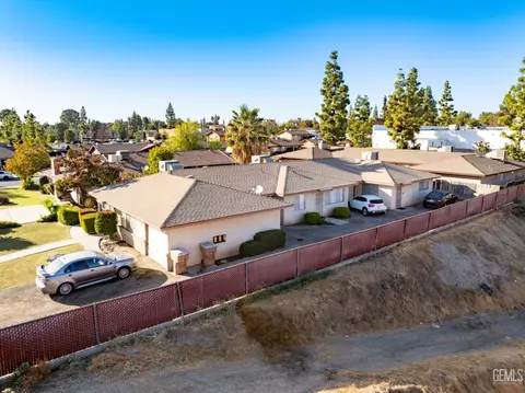 4816 Summertree Ln, Bakersfield, CA 93309 photo 3