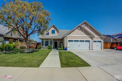 10202 Cranberry Isle Dr, Bakersfield, CA 93314