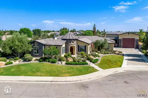 15418 Domaine Chandon Ave, Bakersfield, CA 93314