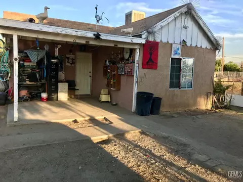 210 Naylor Ave, Taft, CA 93268 photo 1