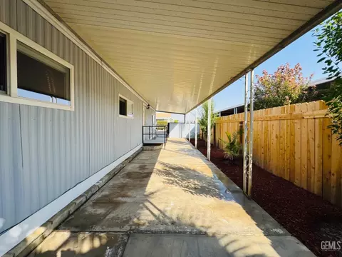 917 Crown Ave, Bakersfield, CA 93301 photo 23