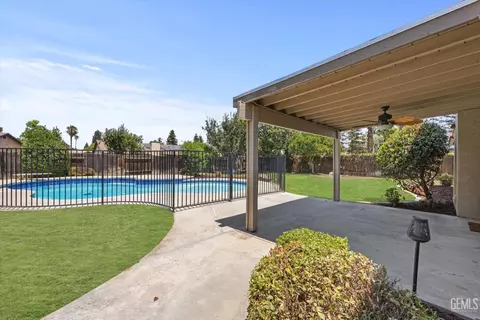 Other - 9504 Eagle Oak Rd, Bakersfield, CA 93311 photo 2 of 10