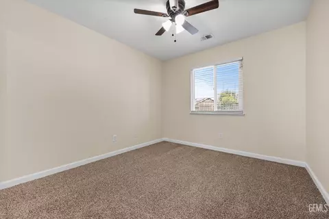 Bedroom - 9504 Eagle Oak Rd, Bakersfield, CA 93311 photo 1 of 6
