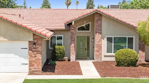 Exterior - 9504 Eagle Oak Rd, Bakersfield, CA 93311 photo 7 of 7
