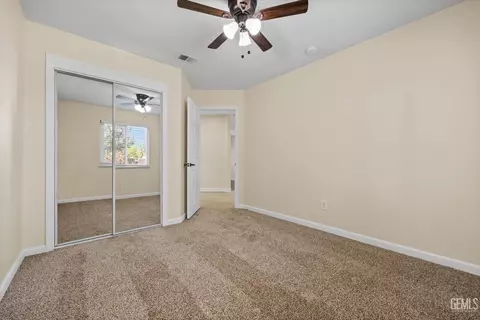 Bedroom - 9504 Eagle Oak Rd, Bakersfield, CA 93311 photo 4 of 6