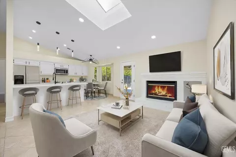 Other - 9504 Eagle Oak Rd, Bakersfield, CA 93311 photo 3 of 10