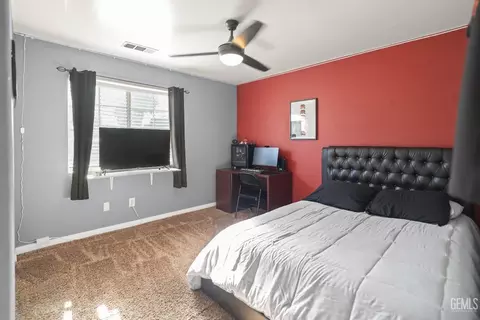 Bedroom - 1321 Dahlgren Ct, Bakersfield, CA 93306 photo 4 of 4