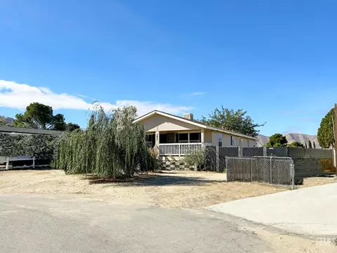 5021 Cherokee Ct, Weldon, CA 93283 photo 4