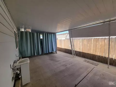 616 45th St, Bakersfield, CA 93301 photo 37