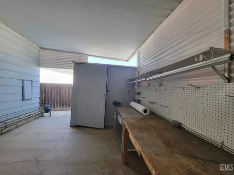 616 45th St, Bakersfield, CA 93301 photo 39