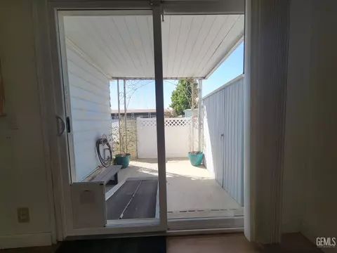 616 45th St, Bakersfield, CA 93301 photo 27
