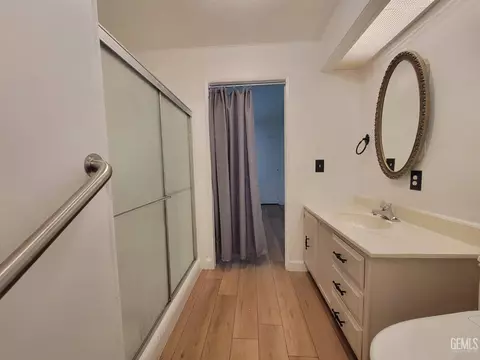 616 45th St, Bakersfield, CA 93301 photo 17