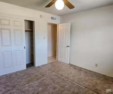 Bedroom - 921 2nd St, Taft, CA 93268 photo 3 of 5
