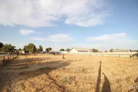 8500 E Wilson Rd, Bakersfield, CA 93307 photo 31