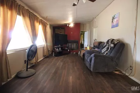 8500 E Wilson Rd, Bakersfield, CA 93307 photo 16