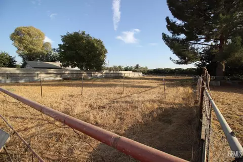 8500 E Wilson Rd, Bakersfield, CA 93307 photo 32