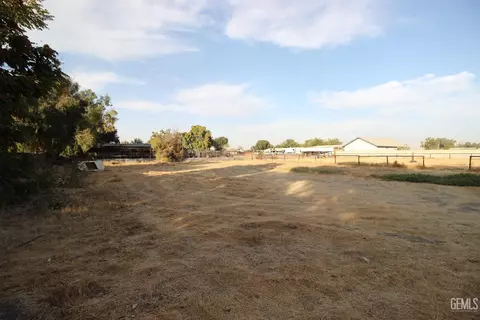 8500 E Wilson Rd, Bakersfield, CA 93307 photo 27