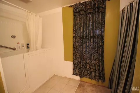8500 E Wilson Rd, Bakersfield, CA 93307 photo 20