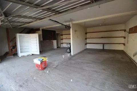 8500 E Wilson Rd, Bakersfield, CA 93307 photo 6