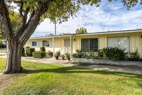 1413 Pebble Beach Dr, Bakersfield, CA 93309