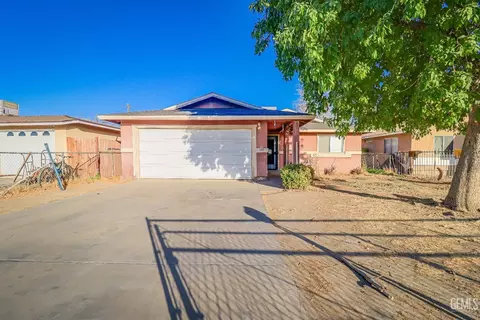 207 Clyde St, Bakersfield, CA 93307