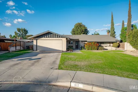 512 Friant Ct, Bakersfield, CA 93309