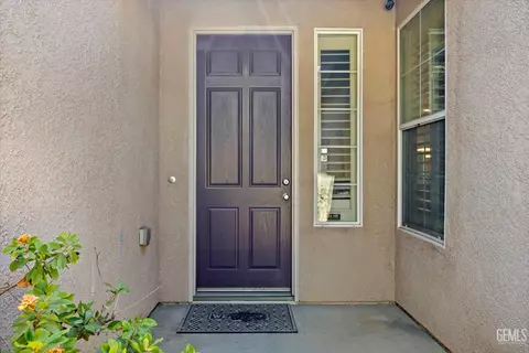 Entry Way - 12005 Compass Ave, Bakersfield, CA 93312 photo 1 of 2