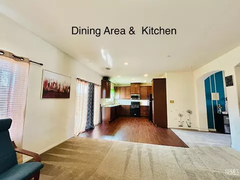 9118 Davedaly Ct, Bakersfield, CA 93313 photo 10