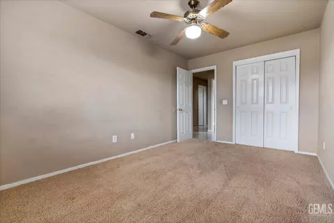 Bedroom - 3300 Juniper Ridge Rd, Bakersfield, CA 93306 photo 2 of 5