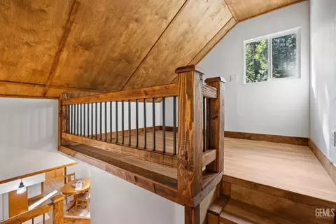 Entry Way - 45497 Poso Park Dr, Posey, CA 93260 photo 1 of 1