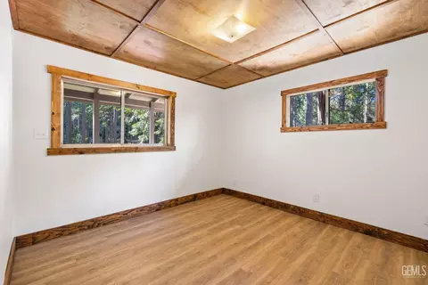 Bedroom - 45497 Poso Park Dr, Posey, CA 93260 photo 3 of 4