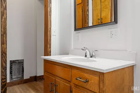 Bath - 45497 Poso Park Dr, Posey, CA 93260 photo 2 of 5