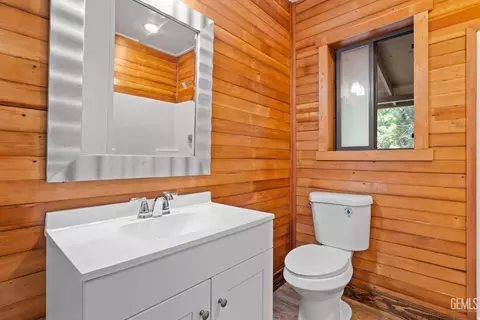 Bath - 45497 Poso Park Dr, Posey, CA 93260 photo 3 of 5