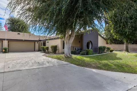 1001 Mohawk St #19, Bakersfield, CA 93309