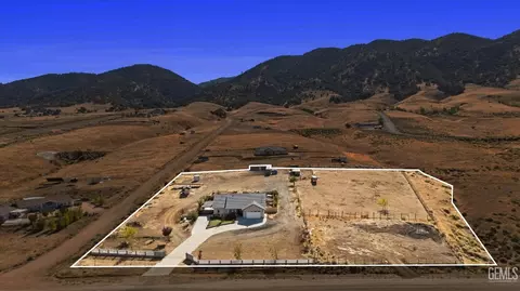 View/Area - 18200 Cheyenne Ave, Tehachapi, CA 93561 photo 6 of 7