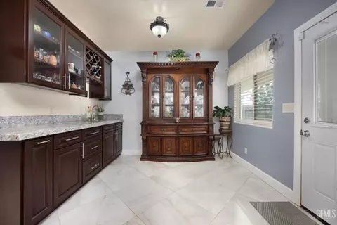 Other - 18200 Cheyenne Ave, Tehachapi, CA 93561 photo 6 of 10