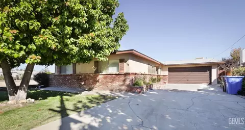 1210 Williams Way, Taft, CA 93268 photo 1