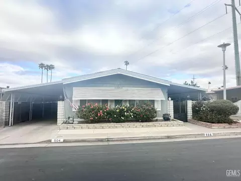 504 44th St, Bakersfield, CA 93301 photo 2