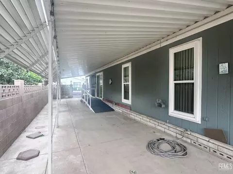 504 44th St, Bakersfield, CA 93301 photo 6