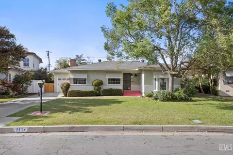 2114 Sacramento St, Bakersfield, CA 93305