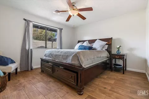 Bedroom - 4000 Thatch Ave, Bakersfield, CA 93313 photo 3 of 3