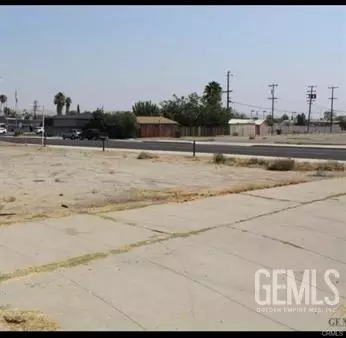 312 Lierly Ave, Taft, CA 93268 photo 6
