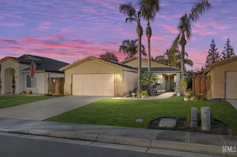 5918 Asti Dr, Bakersfield, CA 93308