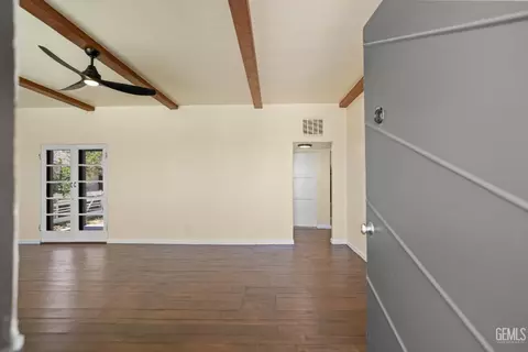 709 Philippine St, Taft, CA 93268 photo 5