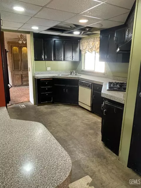 6507 Mohawk St, Bakersfield, CA 93308 photo 17