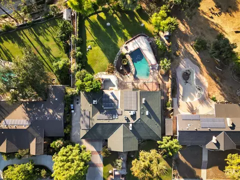 View/Area - 3605 Pinehurst Dr, Bakersfield, CA 93306 photo 1 of 1