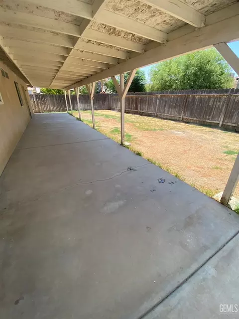809 Jess St, Arvin, CA 93203 photo 7