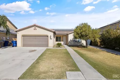5130 Blue Brook Way, Bakersfield, CA 93313 photo 1