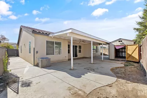 5130 Blue Brook Way, Bakersfield, CA 93313 photo 25